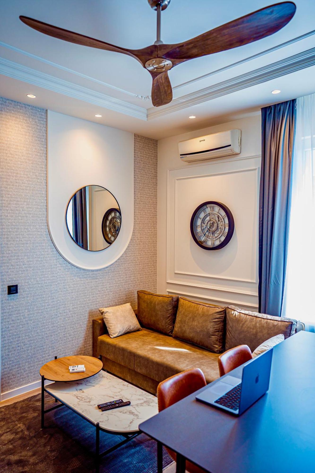 Miha Premium Apartment เบลเกรด ภายนอก รูปภาพ